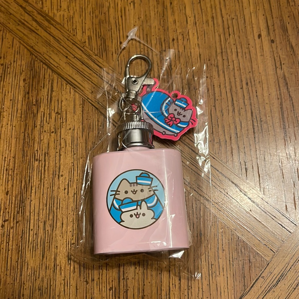 NIP Mini Flask Sailor Pusheen Box Exclusive Summer 2019